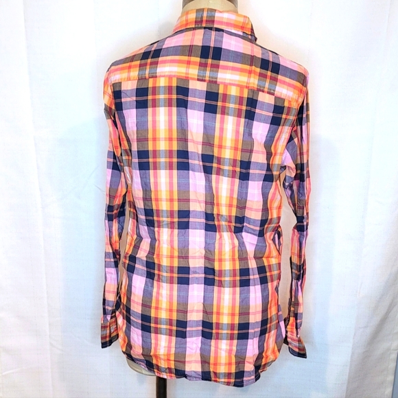 Gap Boyfriend Fit Flannel Plaid Button Down Shirt - Picture 2 of 6